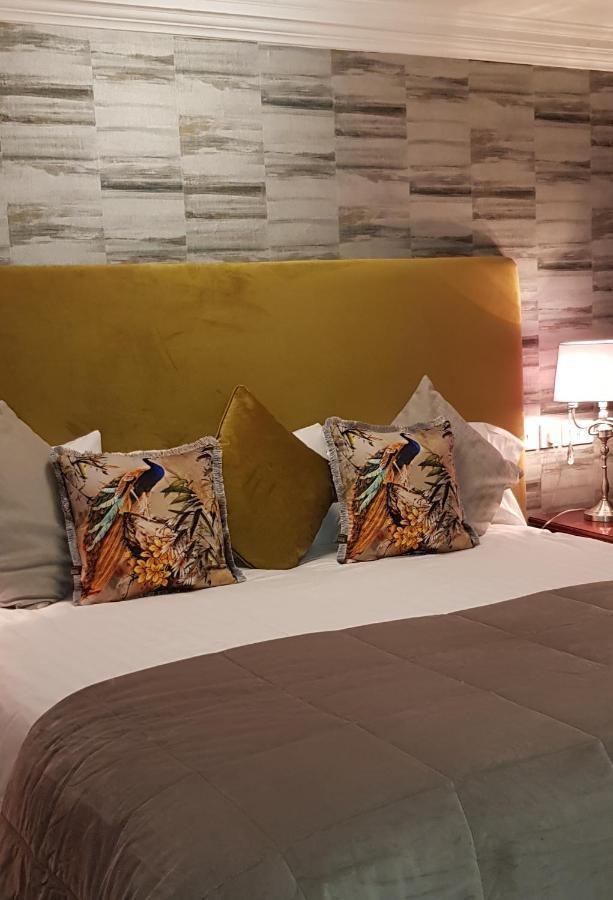 Nesbitt Arms Boutique Hotel Ardara Exterior photo